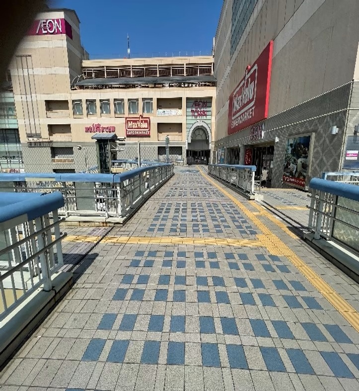 最初の分岐を左折